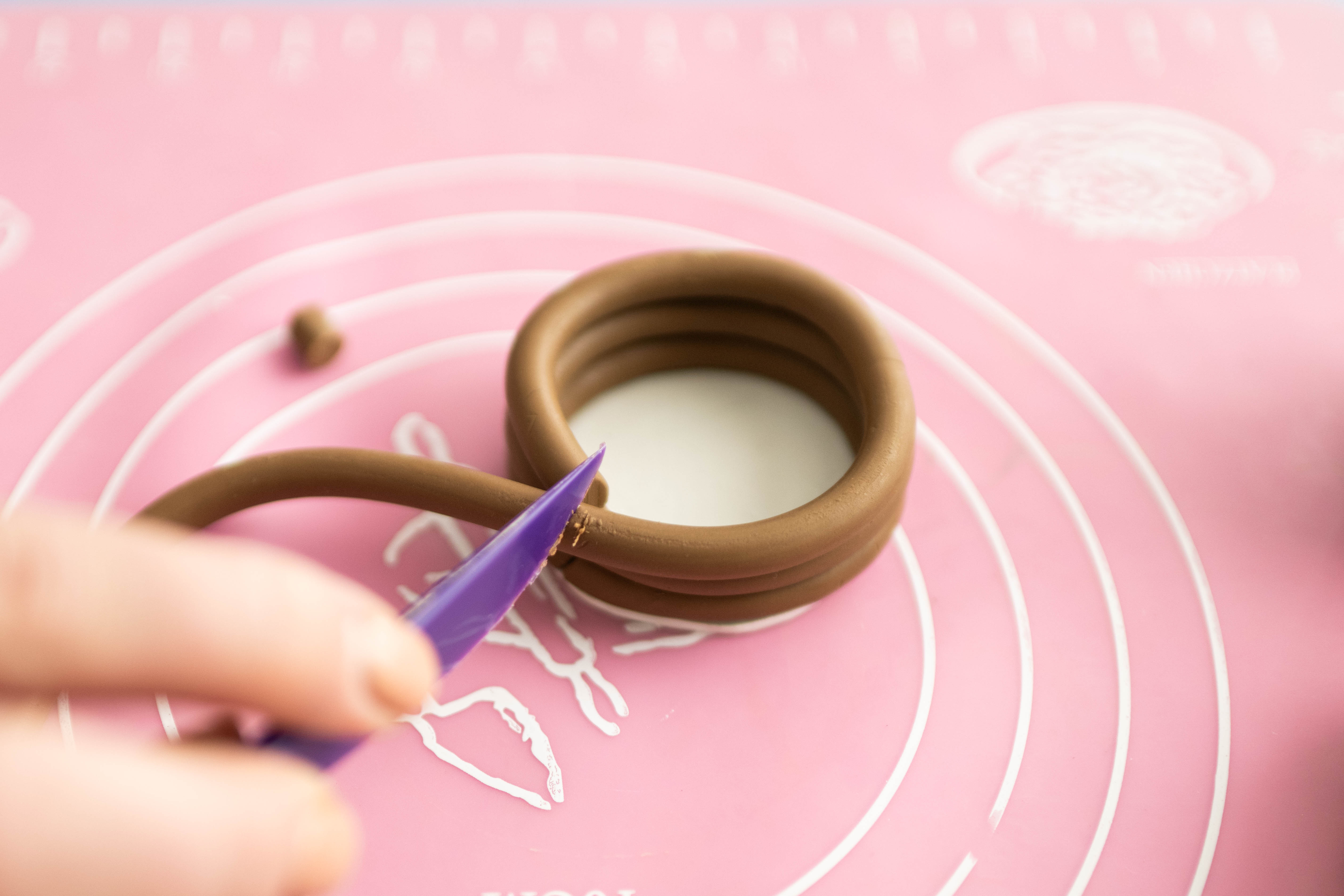 Clay Extruder Wedding Decor